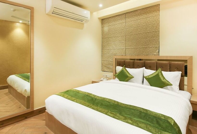 Номер Стандарт, Treebo Hoops   Airport