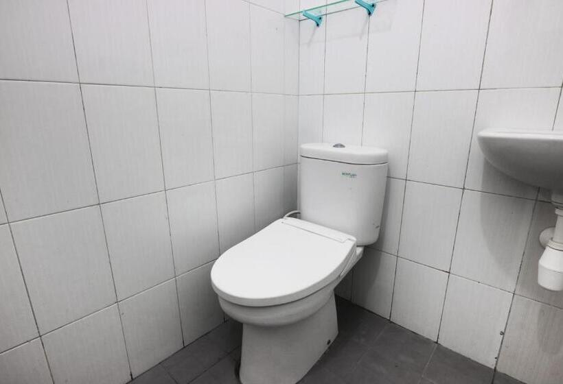 Cameră Standard, Casa Sidoluhur 17