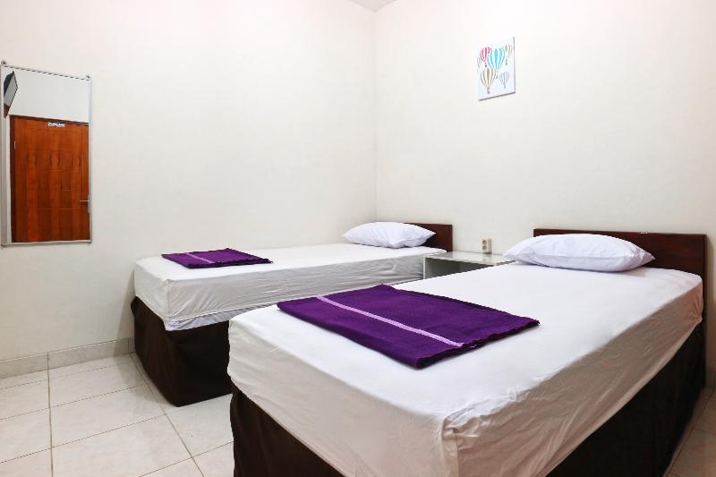 Cameră Standard cu Baie Comună, Casa Sidoluhur 17