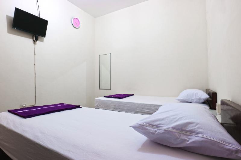 Cameră Standard cu Baie Comună, Casa Sidoluhur 17