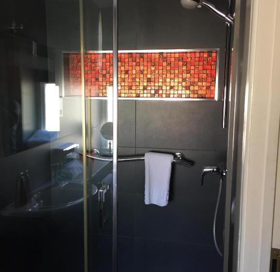 Standard Room, Bosanneth
