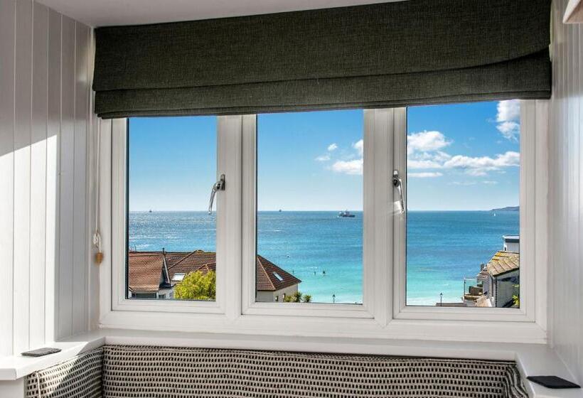 Habitació Superior, Bosanneth