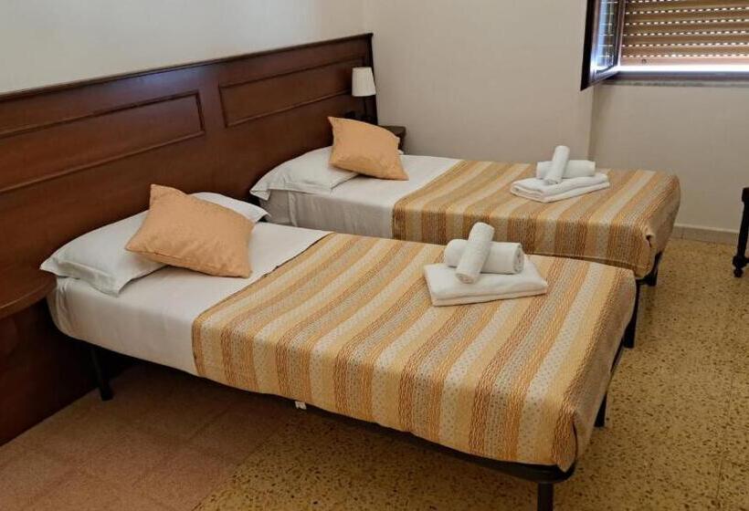 スタンダードルーム, Vittoria Guest House Battipaglia