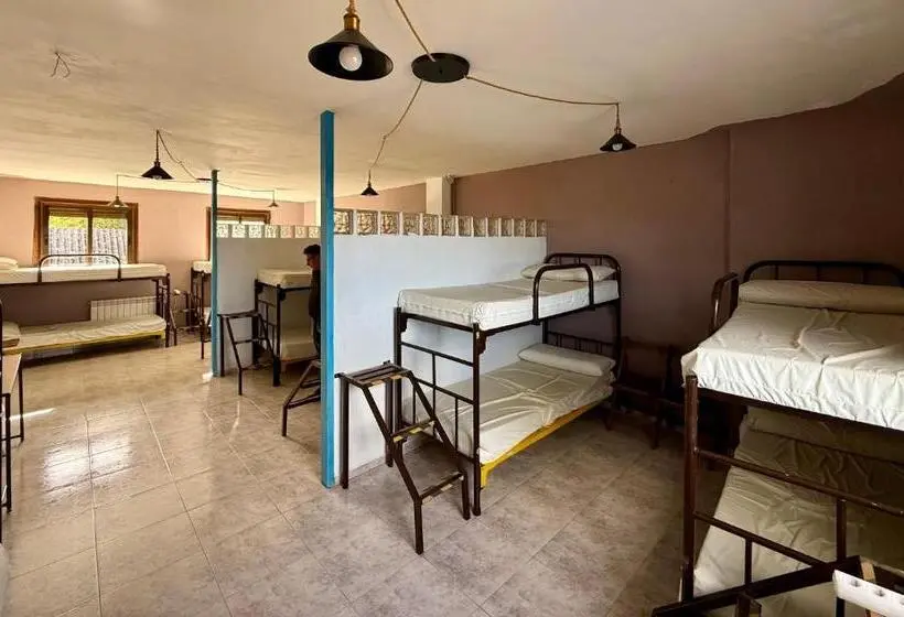 Cama em Quarto Partilhado, Meson El Acebo