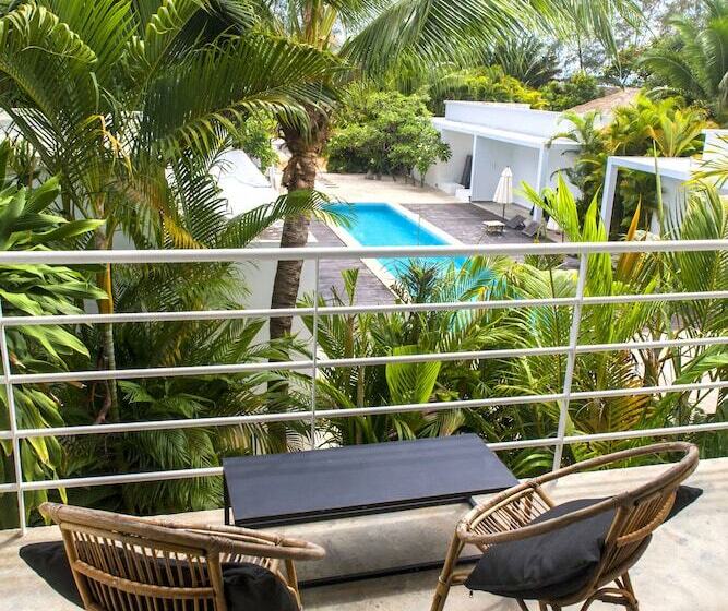 高级园景房, Mittali Beach