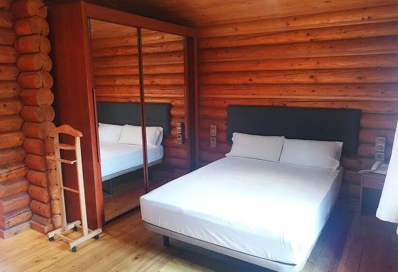 Deluxe Studio, Fabrik