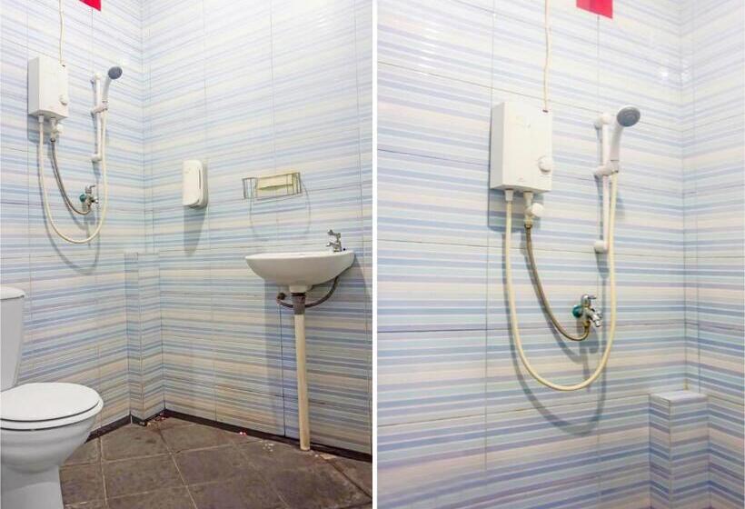 Номер Deluxe, Puspita Homestay Mitra Reddoorz