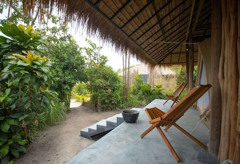 Deluxe Tent, Tamu Koh Rong
