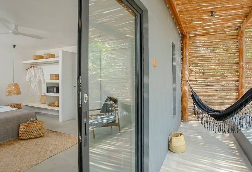 غرفة قياسية, Tamu Koh Rong