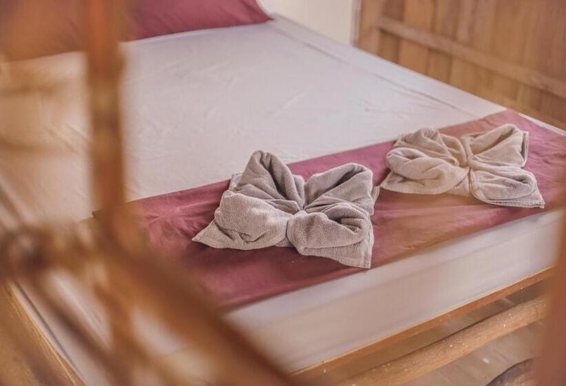 キングサイズベッドのスタンダードルーム, Bonsai