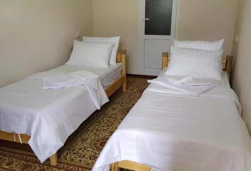 Deluxe-huone Parveke, Alisher B&b