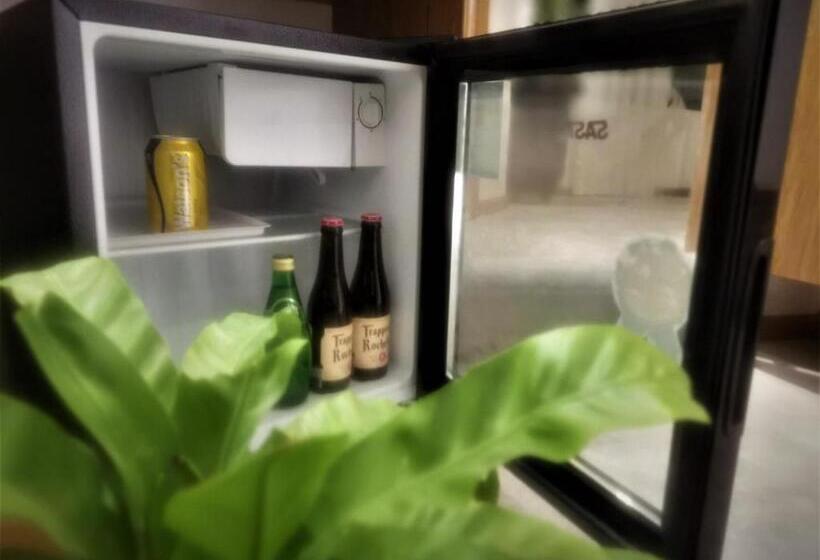 חדר דלוקס, Moonlight