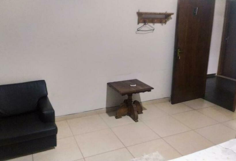 סוויטה, Hostel Da Moda