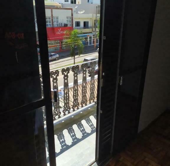 הכלכלה חדר לארבעה עם מקלחת משותפת, Hostel Da Moda