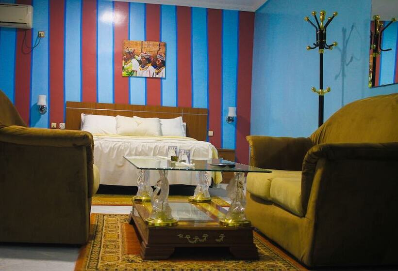 اتاق استاندارد, Annakhil