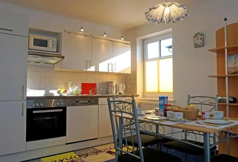 テラス付き１ベッドルームアパートメント, Pension Haus Antje