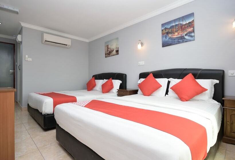 家庭套房, Oyo 892 Hotel Grand Nadia