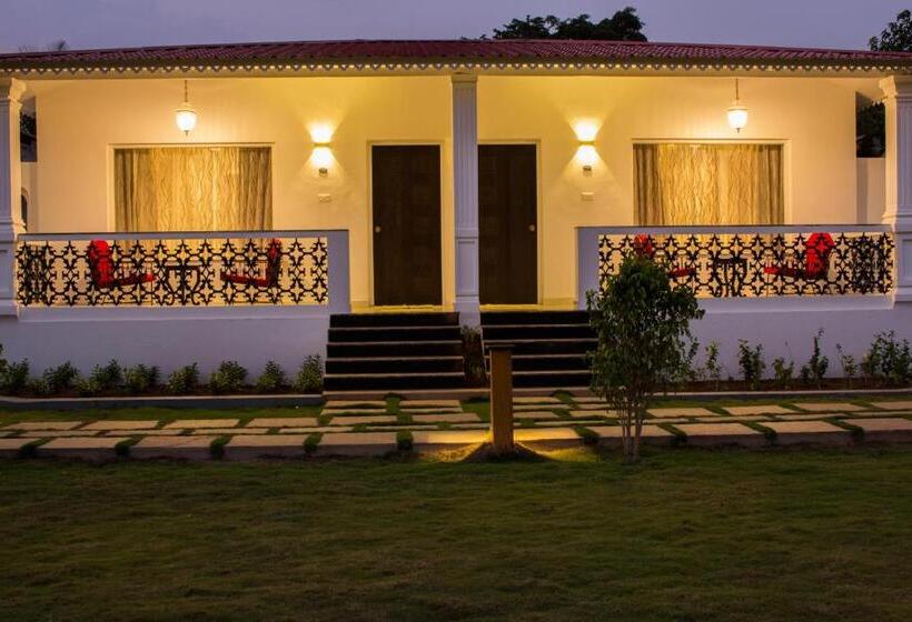 חדר דלוקס עם מרפסת, Wild Berry Resort Agonda