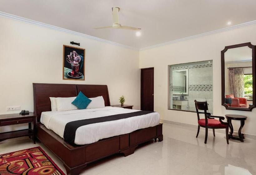 Номер Стандарт Вид на Бассейн, Wild Berry Resort Agonda