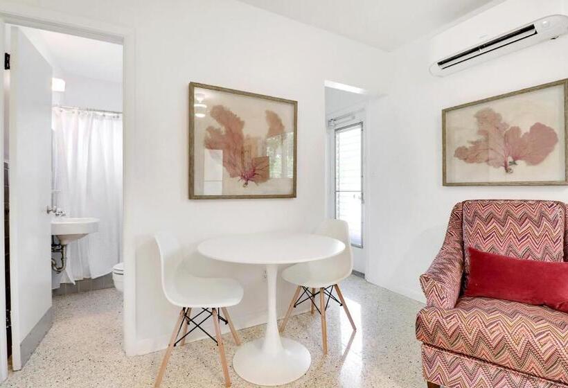 غرفة قياسية, The Gondolier Inn