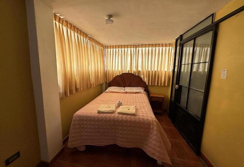 اتاق لوکس, Dream House B&b