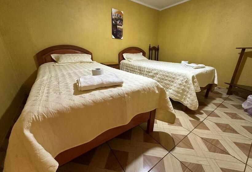 اتاق استاندارد سه نفره, Dream House B&b