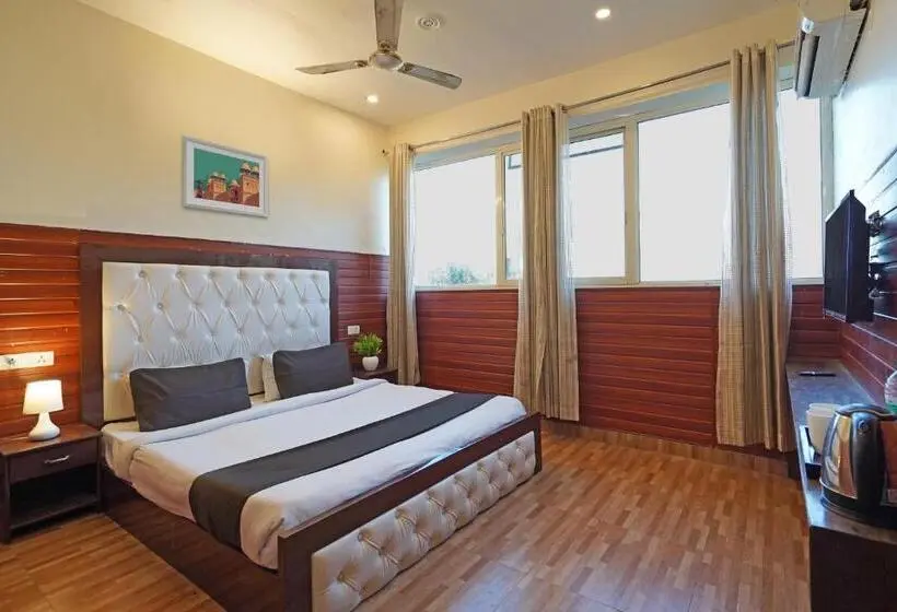 Deluxe-huone, Capital O Shimaya