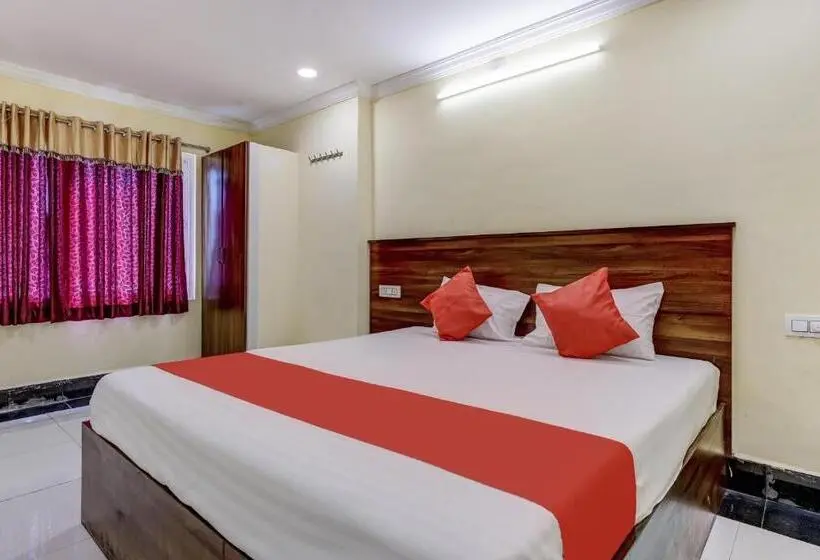 Standard-huone, Collection O Srinivasa Residency