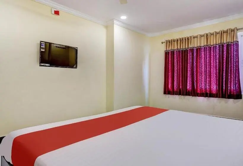 Standard-huone, Collection O Srinivasa Residency