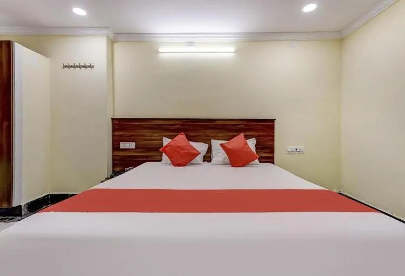 Standard-huone, Collection O Srinivasa Residency