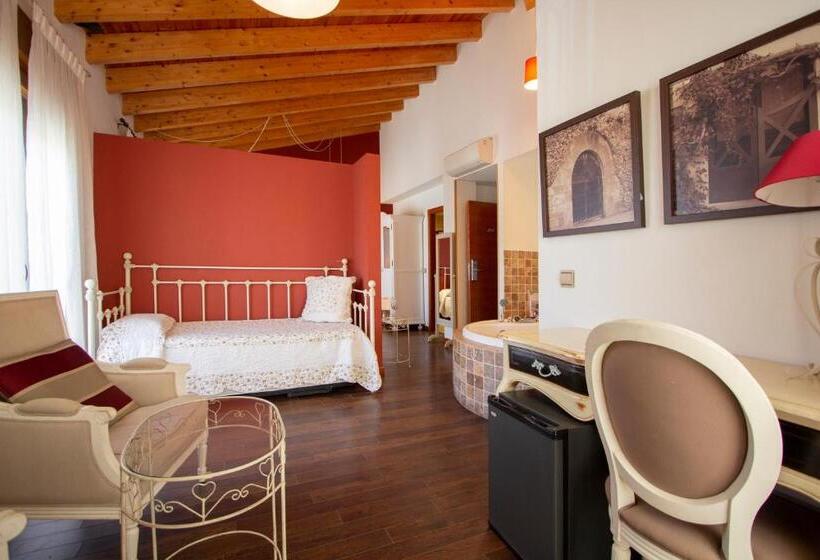 جناح, Los Canteros