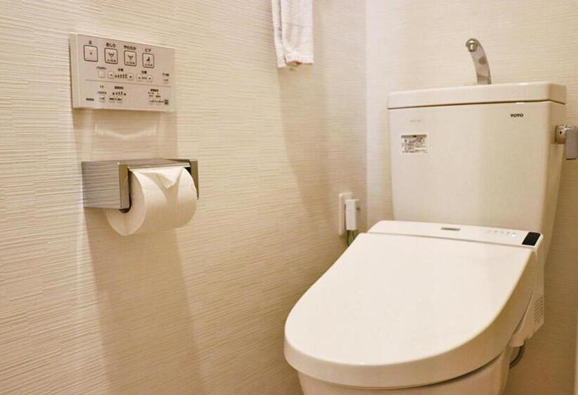 غرفة ديلوكس عائلية, Ostay Vermillion Namba