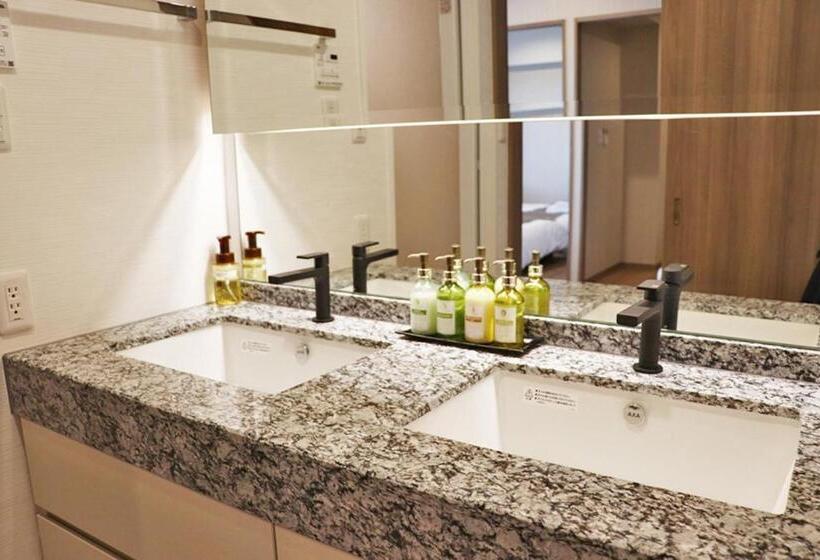 شقة غرفتين, Ostay Vermillion Namba