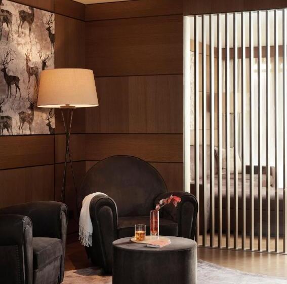 带按摩浴盆的套房, Lefay Resort & Spa Dolomiti