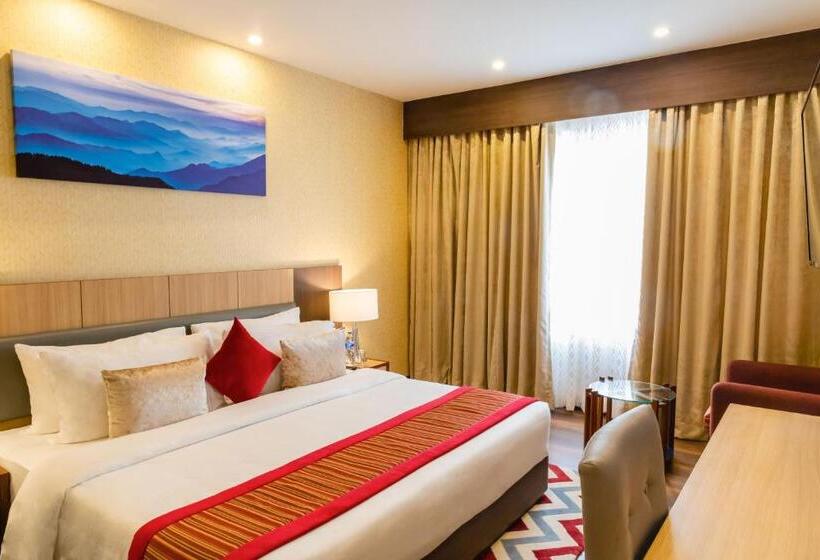 اتاق لوکس, Vivanta Chitwan Bharatpur