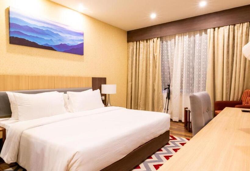 اتاق لوکس, Vivanta Chitwan Bharatpur