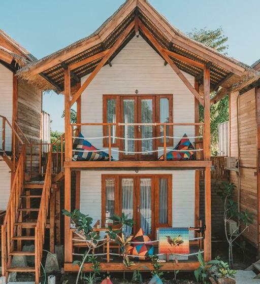 Standard Triple Room with Terrace, Voodoo Gili