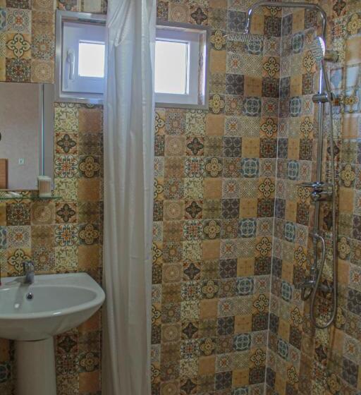 اتاق استاندارد با بالکن, Guest House Maradona