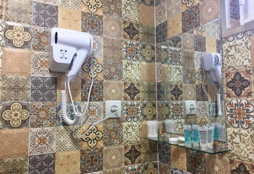 اتاق استاندارد با بالکن, Guest House Maradona