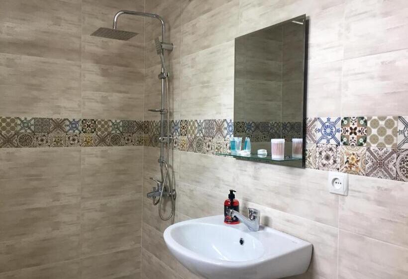 اتاق استاندارد, Guest House Maradona