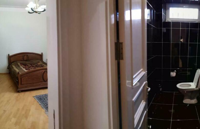 Номер Deluxe, Qyavar House