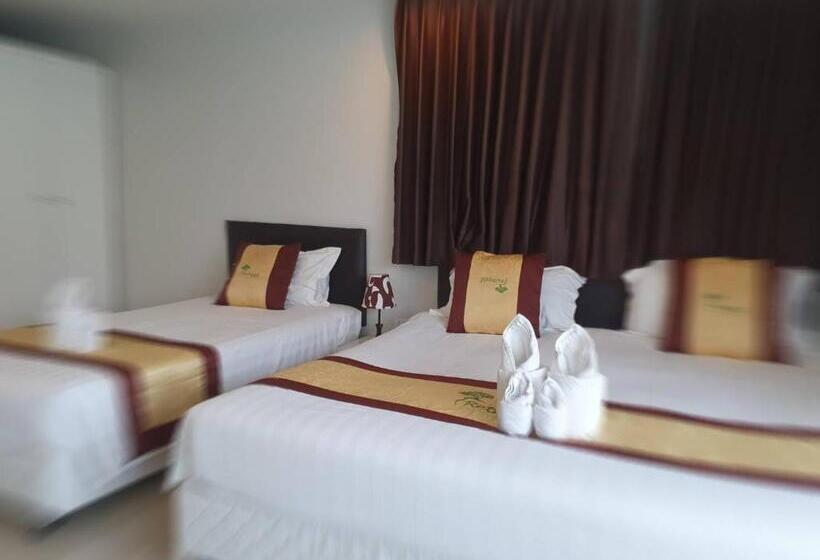 디럭스 룸, Retreat Resort Pattaya