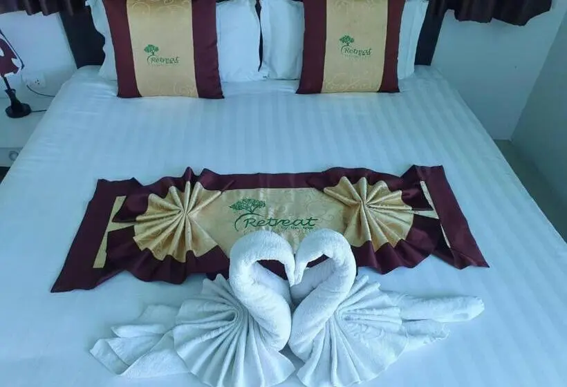 プールの見えるスタンダードトリプルルーム, Retreat Resort Pattaya