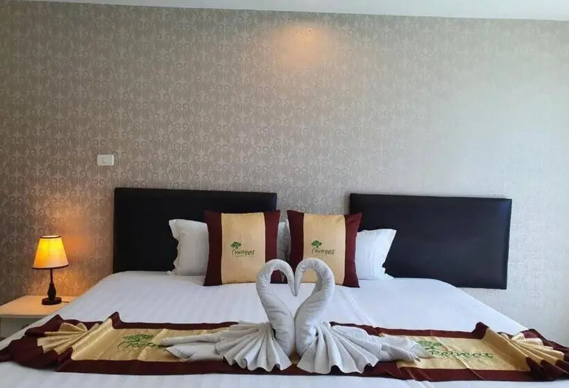 プールの見えるスーペリアルーム, Retreat Resort Pattaya