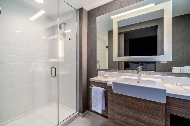キングサイズベッドのスイートルーム, Springhill Suites By Marriott Oakland Airport