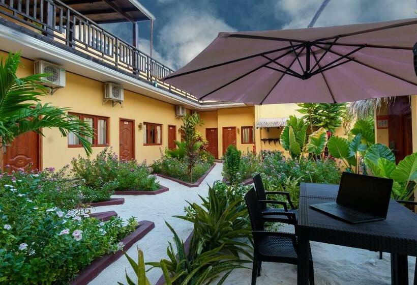 ویلای لوکس 1 خوابه, Sea View Villa Ukulhas