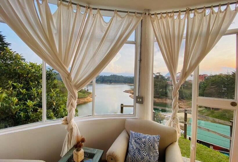 סוויטה נשיאותית, La Madriguera