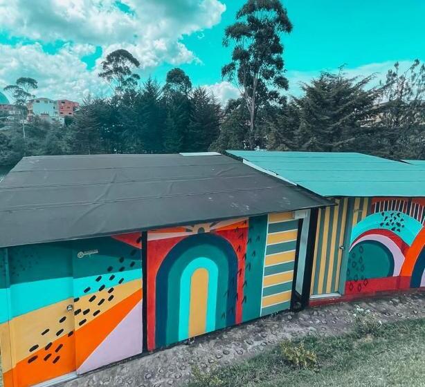 בקתה סטנדרטית, La Madriguera