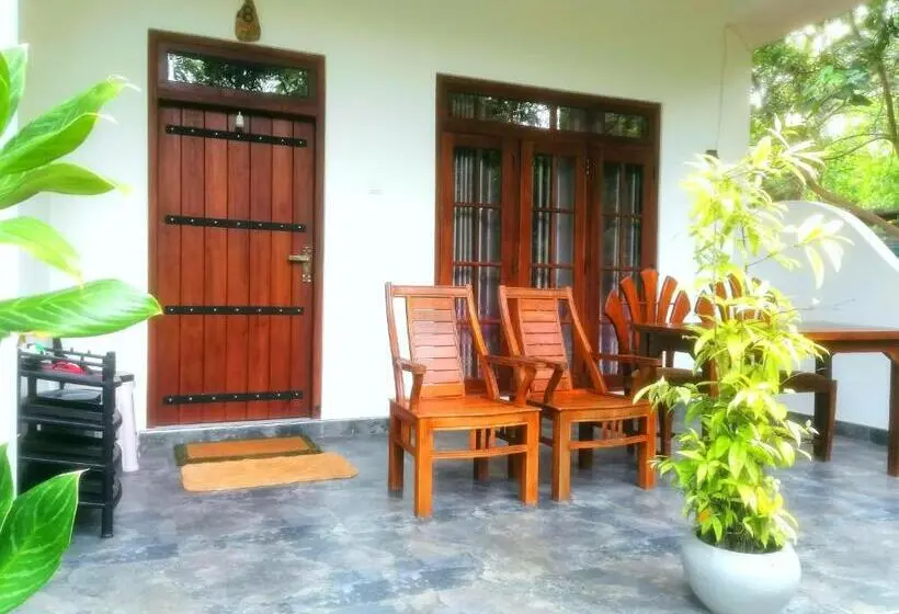 デラックスルーム, The Cattleya Guest House Sigiriya