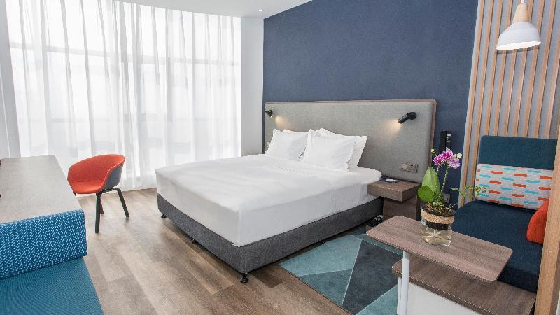 带大床的标准间, Holiday Inn Express Shangqiu Ancient Town By Ihg